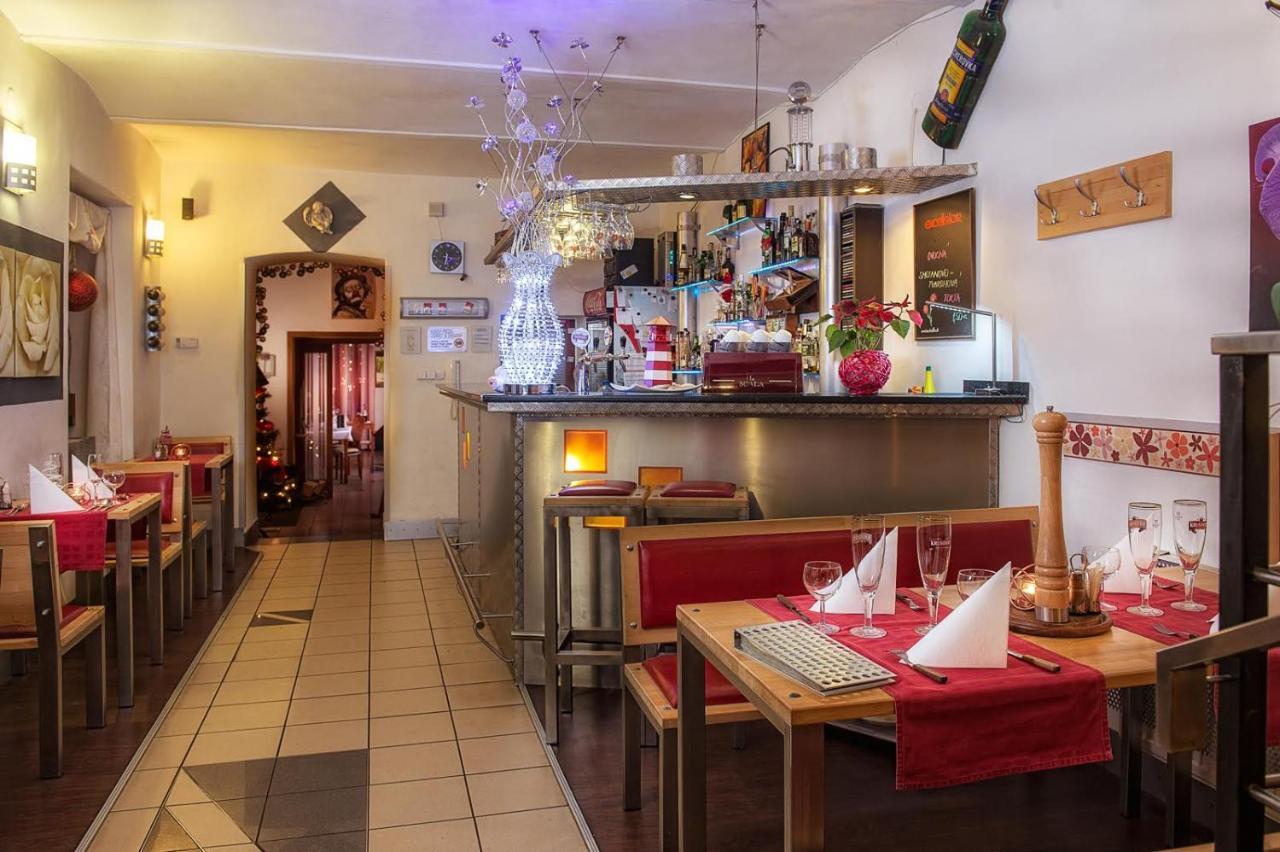 Alex Pension Presov Exterior photo